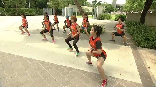 ฝึกความยืดหยุ่นของกล้ามเนื้อนักวิ่ง