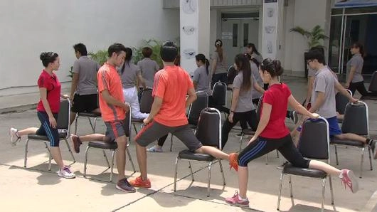 ท่าบริหารสำหรับคนที่ต้องนั่งโต๊ะทำงานตลอดทั้งวัน