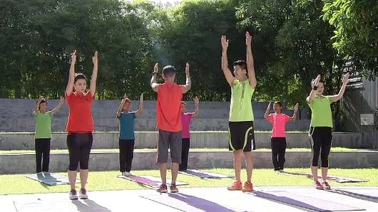 ท่าโยคะสำหรับพนักงานออฟฟิศ