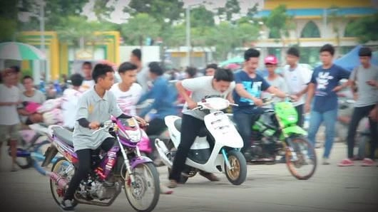 แว้นเพื่อช้าง หัวใจเพื่อเธอ