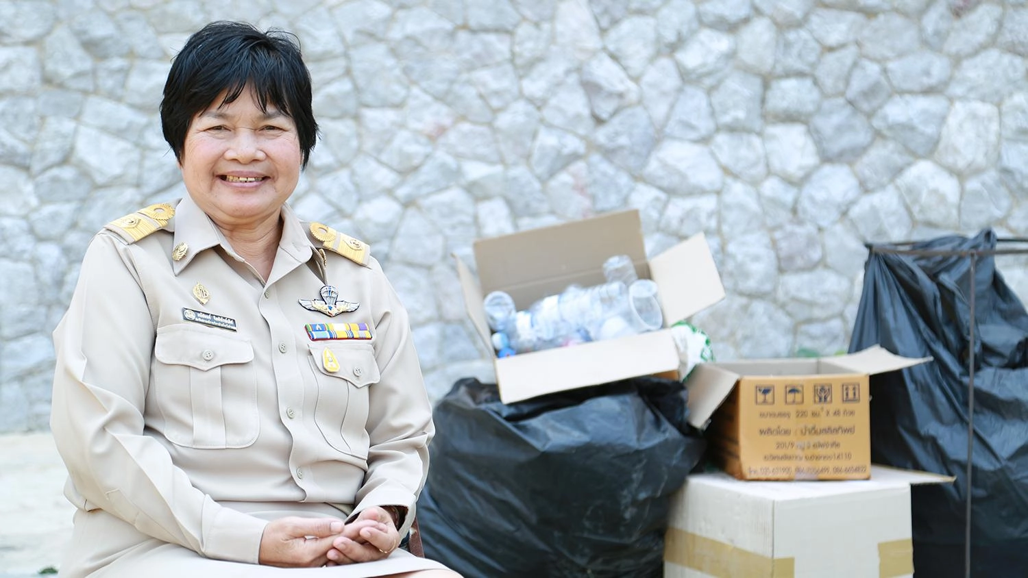 สจ.แดง เก็บขยะ