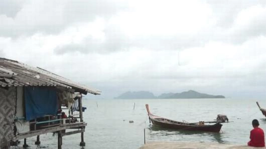 ฟาอีส เด็กชายในเกาะ