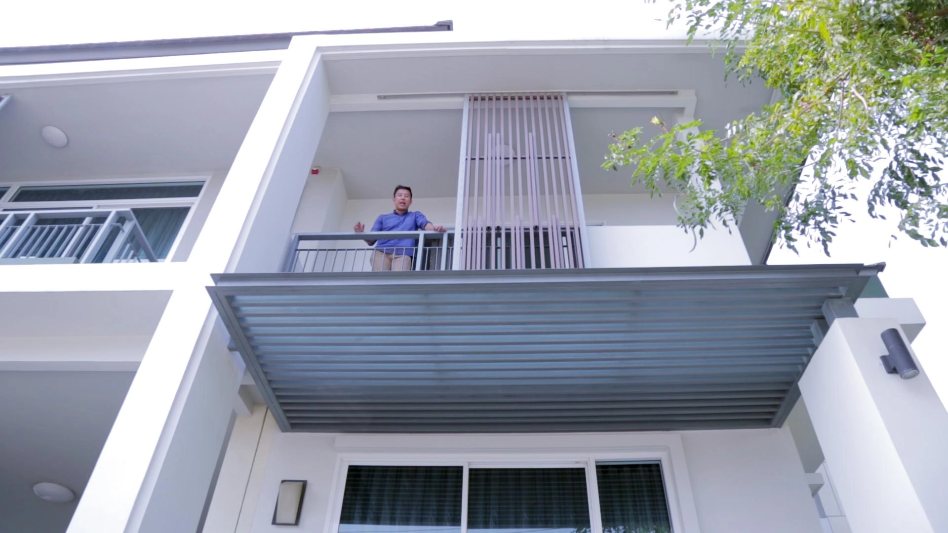 เรื่องบ้าน ๆ