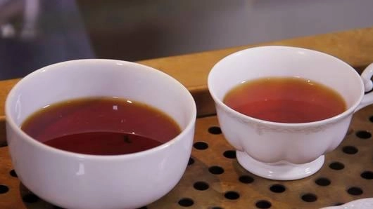 ความหมายในถ้วยชา