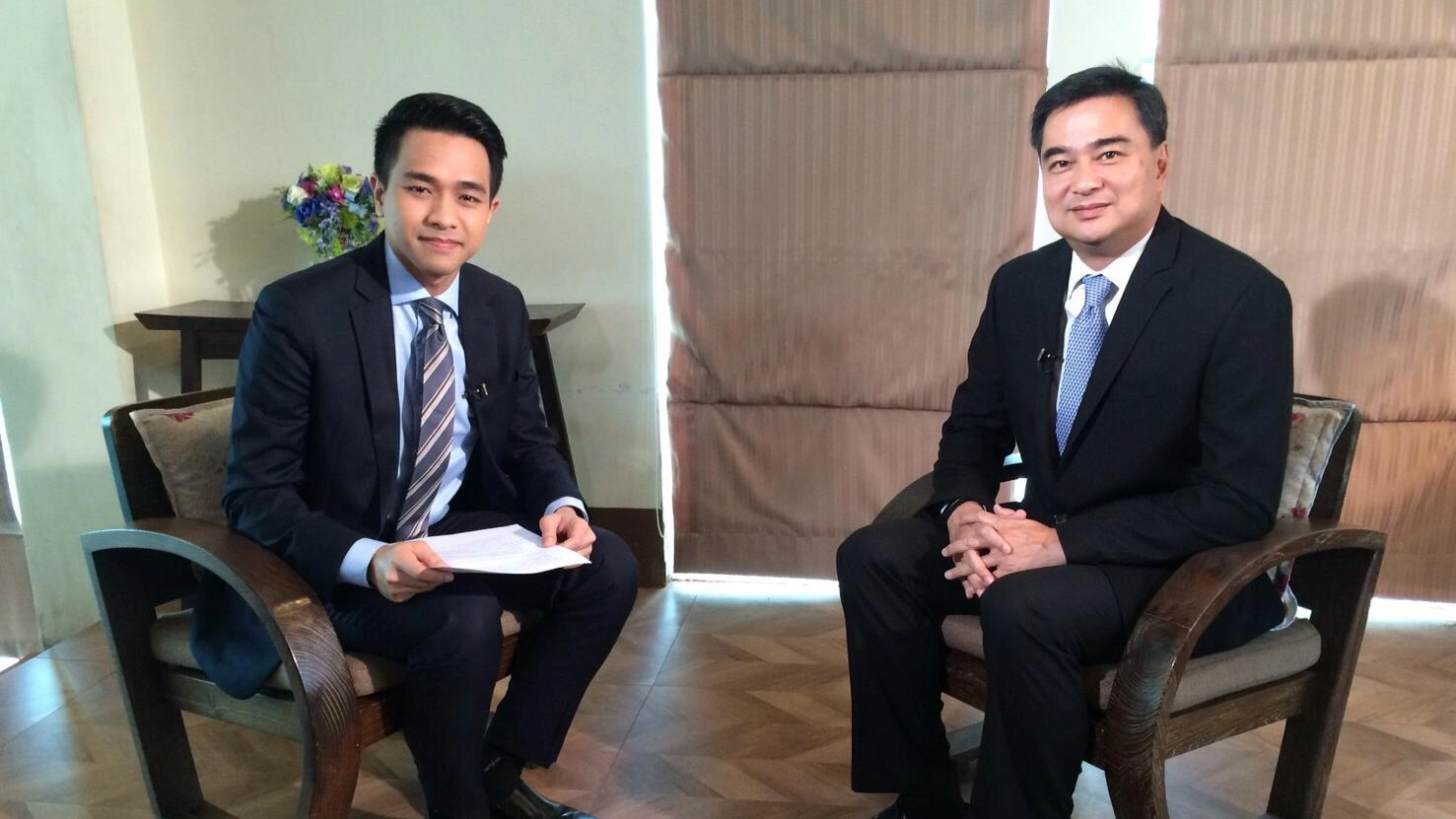 ประชาธิปัตย์ "จุดยืน" รัฐธรรมนูญ