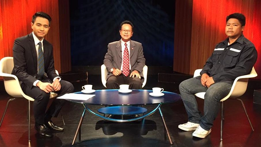 "ชีวิตเฉียดคุก" ความยุติธรรมของ "พลเมืองชั้น 2" คนเก็บขยะ กทม. ขายซีดี