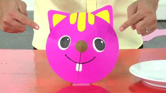 กระรอกน้อยกระดาษ