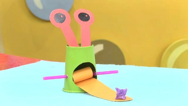 สัตว์ประหลาดแลบลิ้น