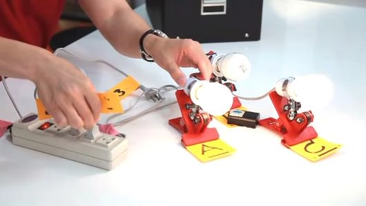 ทายให้ถูก