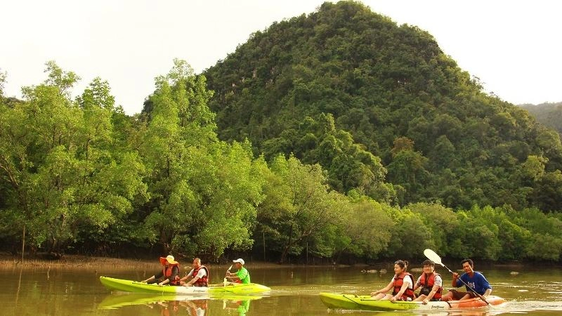 เส้นทางของรอยยิ้ม อ่าวลึก จ.กระบี่