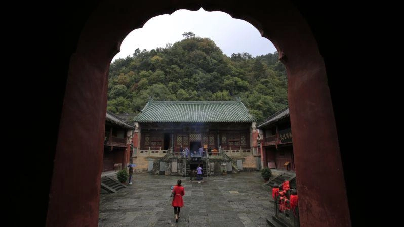 ท่องยุทธภพแดนบู๊ตึ๊ง