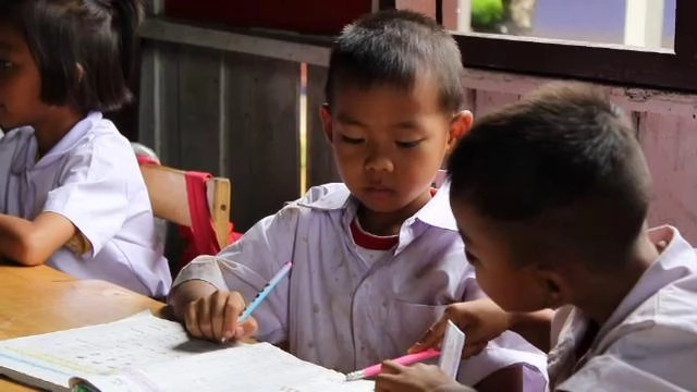 เด็กบ้านไกล