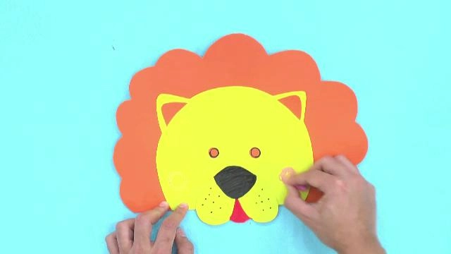 หน้ากากสิงโตเจ้าป่า