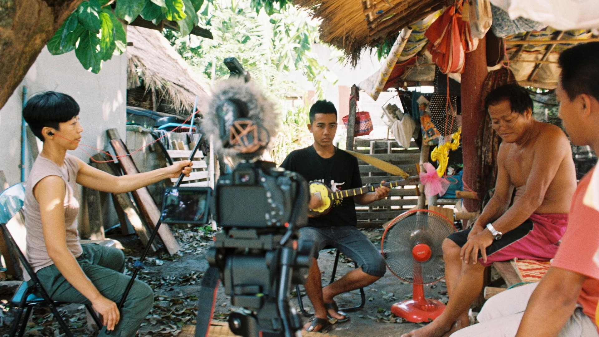 มองสังคมไทย ไปกับเสียงดนตรี