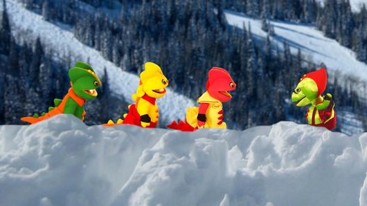 หิมะถล่มผาสามพี่น้อง