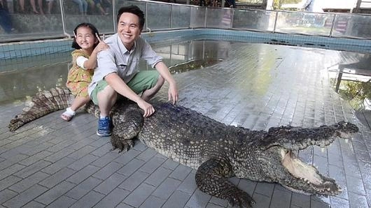 คนดีพาเที่ยวฟาร์มจระเข้