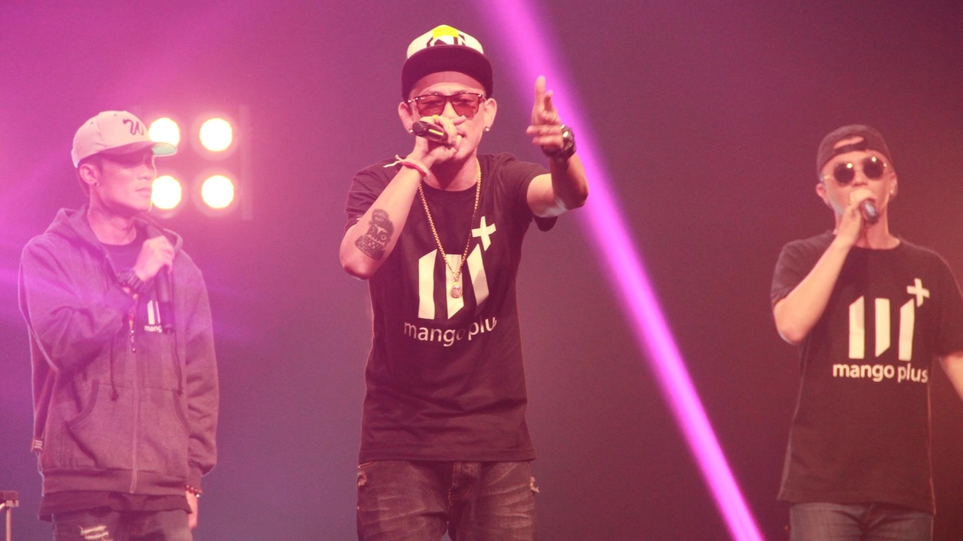 ปู่จ๋าน ลองไมค์ PMC