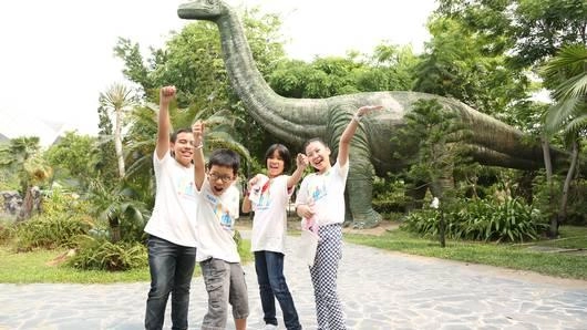 ท่องโลกดึกดำบรรพ์