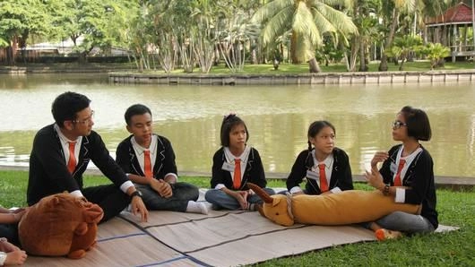 เขื่อนเพื่อใคร