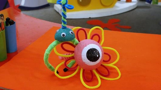 ที่คาดผมมนุษย์ต่างดาว