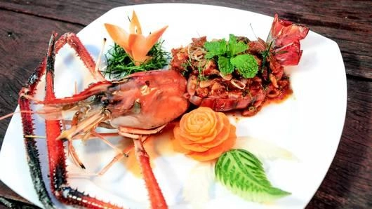 พล่ากุ้ง