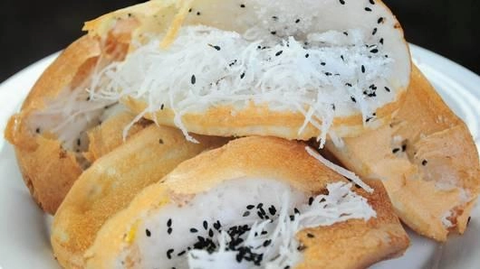 ขนมถังแตก