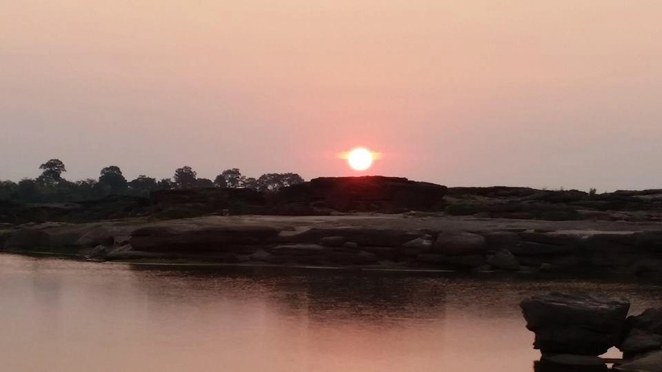 ประเด็นข่าว (19 ก.พ. 59)