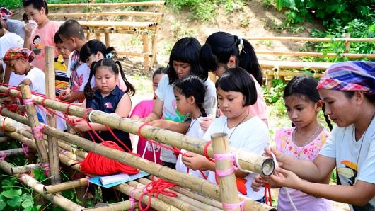 ร่วมใจสู้ภัยกับรายการหม้อข้าวหม้อแกง