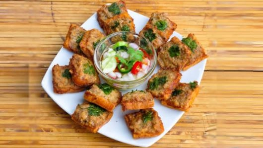 ขนมปังหน้าหมู