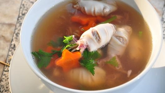 แกงจืดปลาหมึกยัดไส้