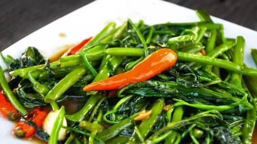 ผักบุ้ง