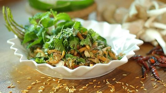 เห็ดบ้านแห้ว