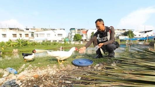 สน.สีเขียว