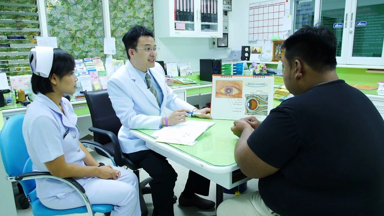 ผ่าตัดต้อกระจกสุก