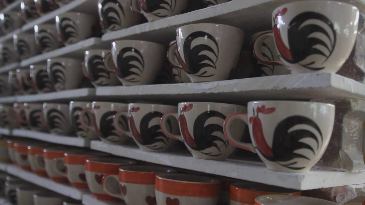 จับทิศ เซรามิกลำปาง