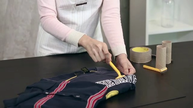 งานดีไซน์สู่ธุรกิจเครื่องประดับแฮนด์เมด, นายตำรวจ...ผู้ยึดมั่นในหน้าที่, ข้าวเกรียบอ่อนโบราณ