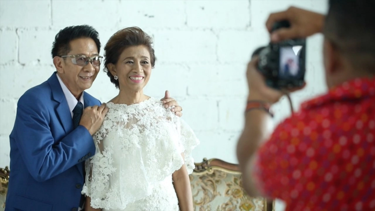 ​รักครั้งแรก