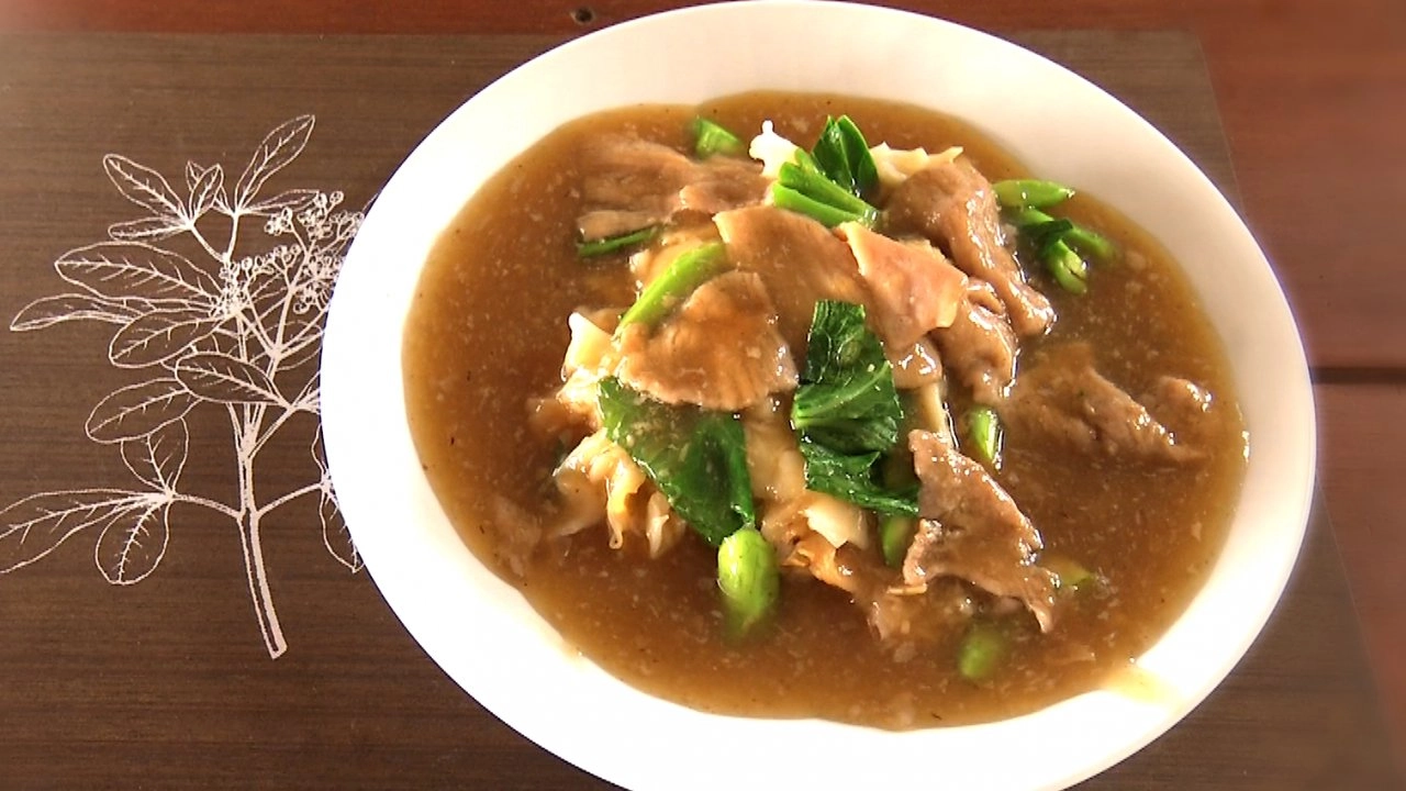 ก๋วยเตี๋ยวราดหน้า