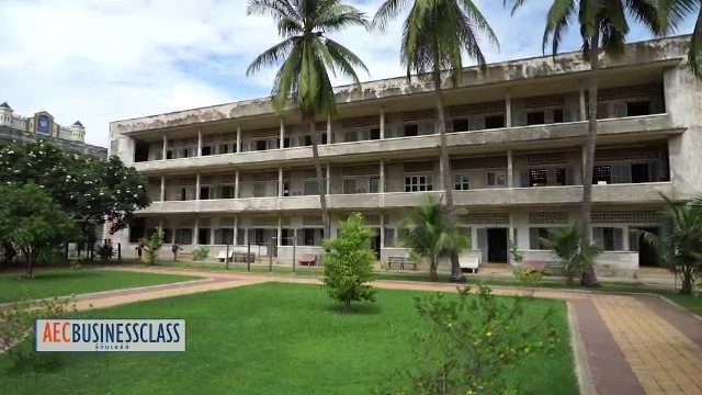 บาดแผลแห่งความคิด.. ชีวิตในตวลสแลง, กัมพูชาเปิดเสรีทางการตลาด