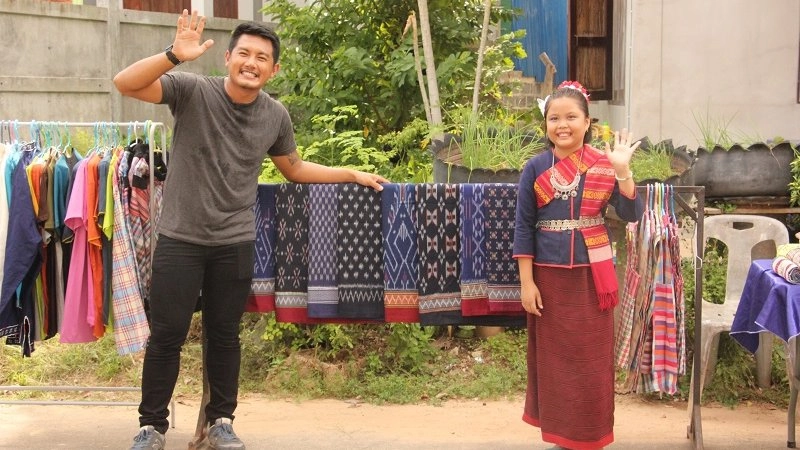 งามถิ่นภูไท บ้านภู จ.มุกดาหาร