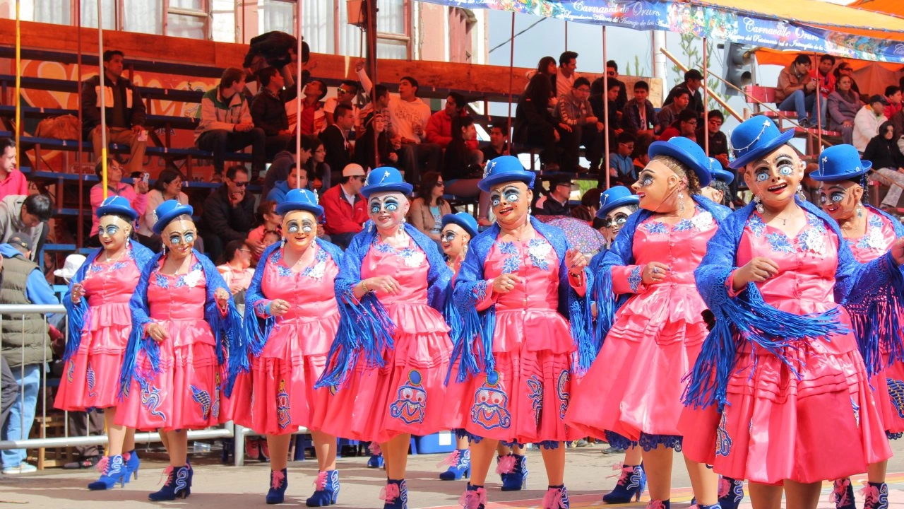 ​คาร์นิวัลแห่งโอรูโร