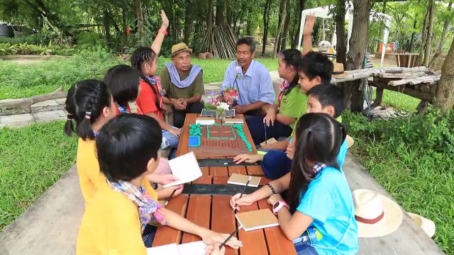 ​ผึ้งน้อยบ้านนา