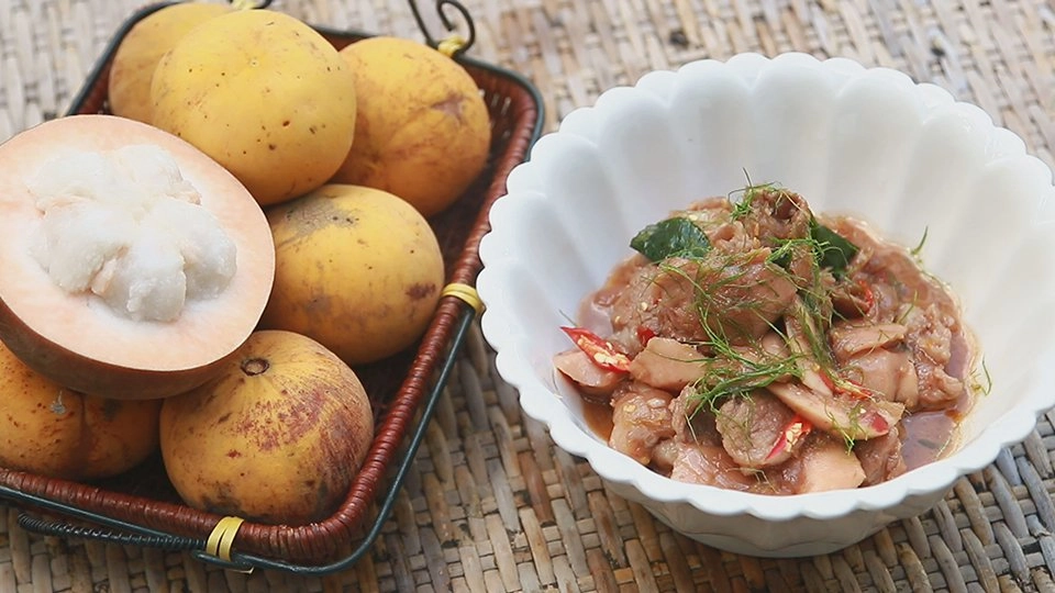 กินกระท้อนตามฤดูกาล