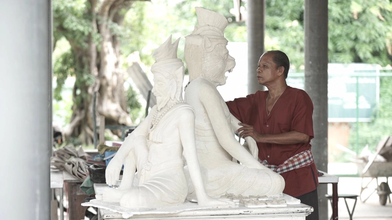 อ.ทองร่วง