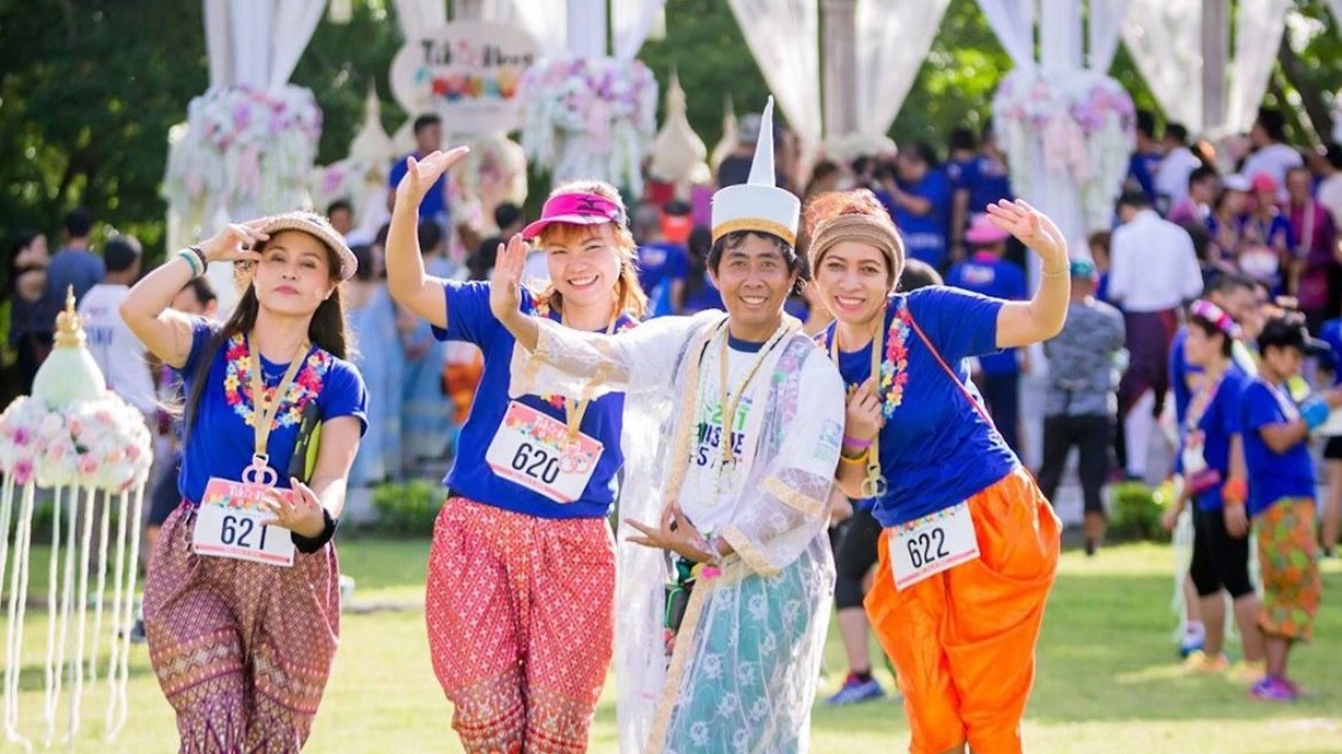 นักวิ่งแฟนซี