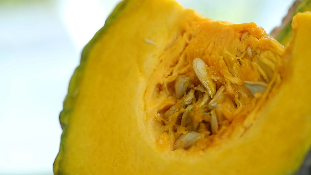 ฟักทองดี มีประโยชน์, โยคะบำบัดปวดไหล่และสะบัก