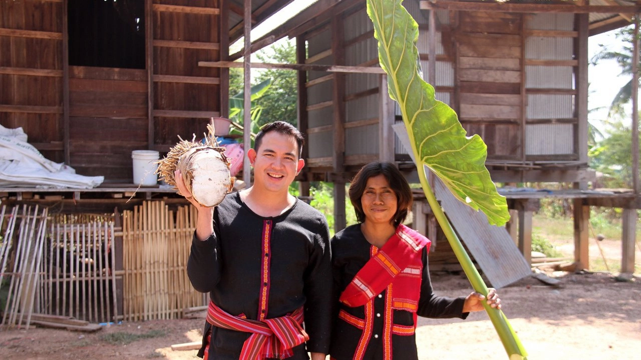 กระดาด เเละเวือระพอม