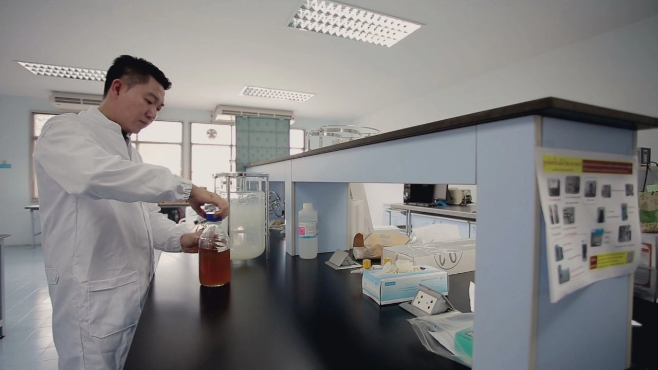 ​นวัตกรรมย่อยสลายเศษพืชและฟางข้าว