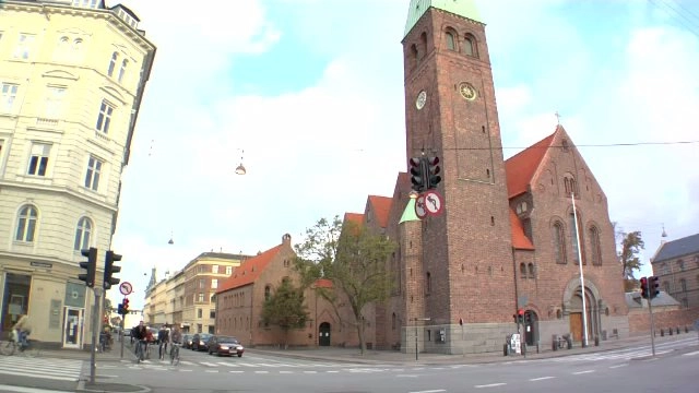 ครอบครัวเดียวกัน