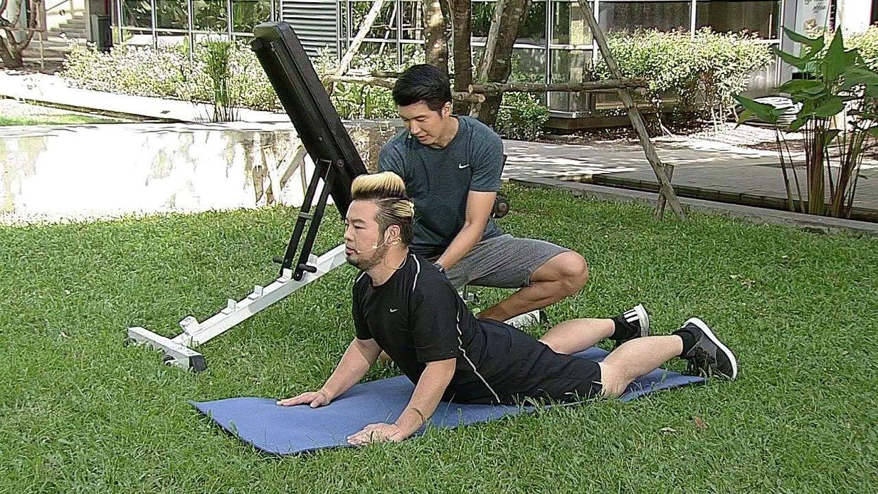 ปรับท่านั่งให้เหมาะสมขณะขับรถ และออกกำลังกายแก้อาการปวดหลังส่วนล่าง